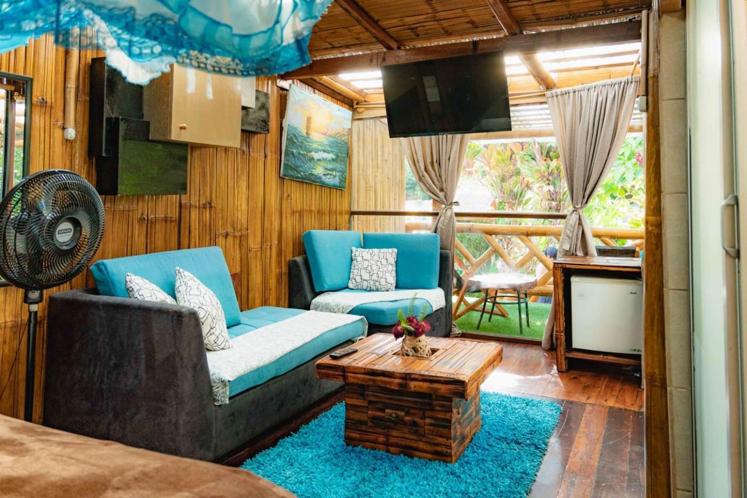 Mindo Glambird Glamping & Lodge Exterior photo