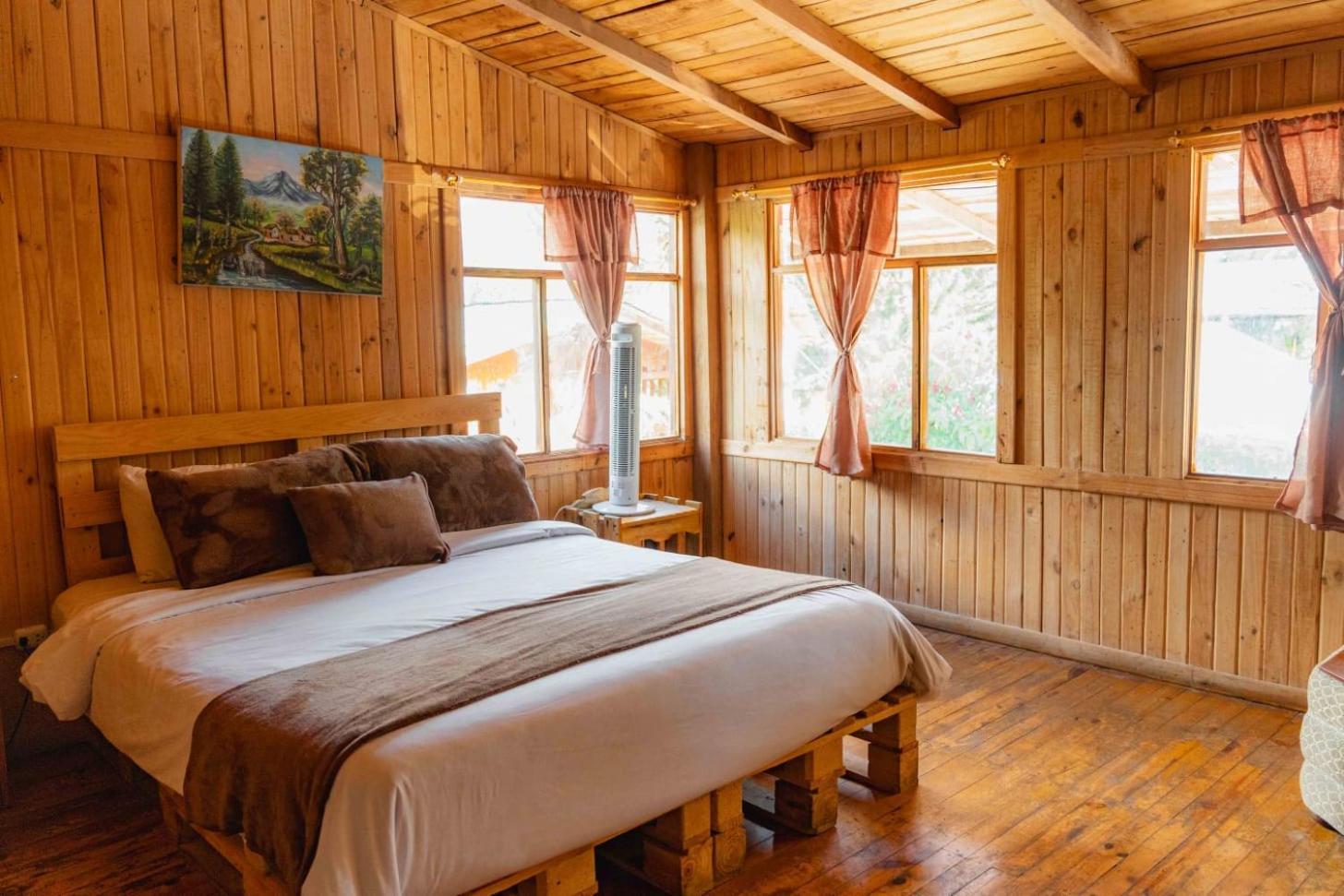 Mindo Glambird Glamping & Lodge Exterior photo
